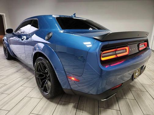 2022 Dodge Challenger R/T Scat Pack Widebody