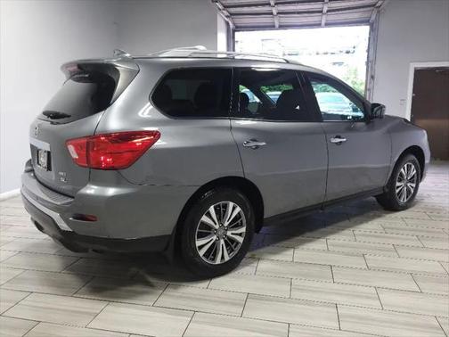 2020 Nissan Pathfinder SL 4WD