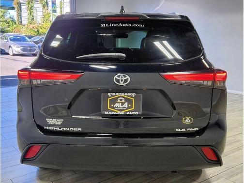 2021 Toyota Highlander XLE
