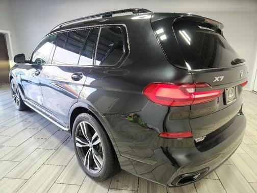 2020 BMW X7 xDrive40i