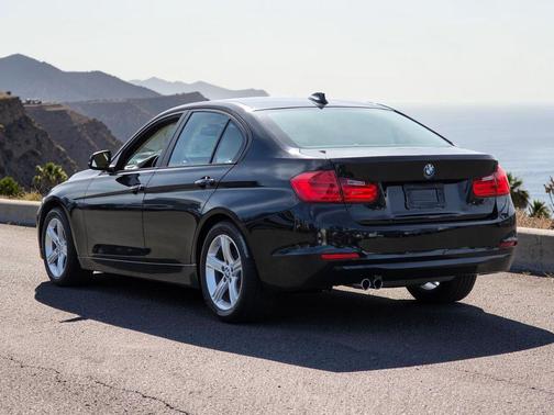 Black Sapphire Metallic 2014 BMW 328 328i