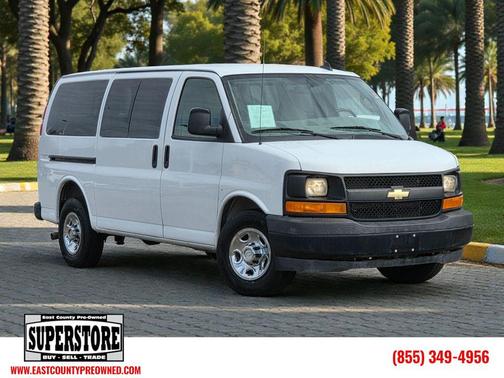 2017 Chevrolet Express 2500 LS