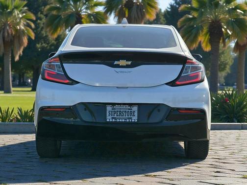 2018 Chevrolet Volt Premier