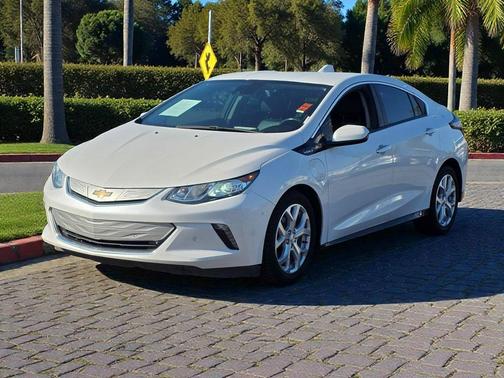 2018 Chevrolet Volt Premier