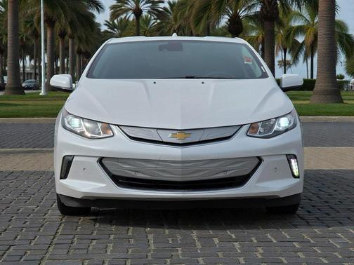 2018 Chevrolet Volt Premier