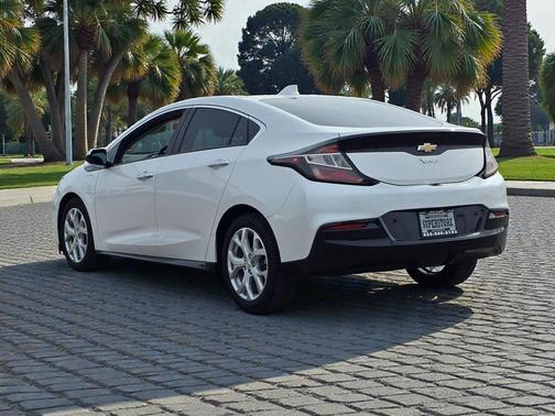 2018 Chevrolet Volt Premier