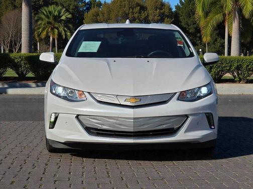2018 Chevrolet Volt Premier