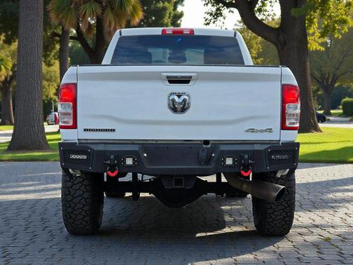 2019 RAM 3500 Big Horn Crew Cab 4x4 8' Box