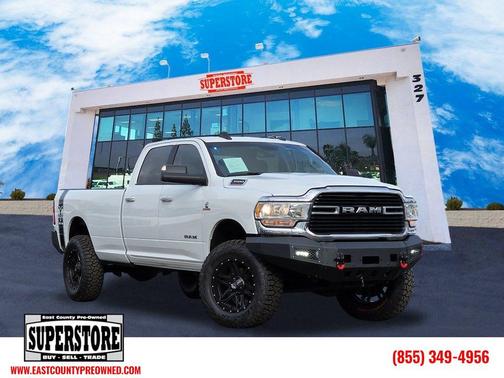 2019 RAM 3500 Big Horn Crew Cab 4x4 8' Box