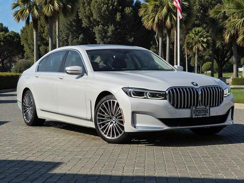 2022 BMW 750 i xDrive