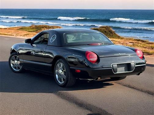 2002 Ford Thunderbird Base