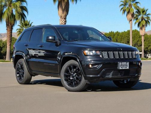 2021 Jeep Grand Cherokee Laredo
