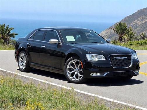 2016 Chrysler 300C Platinum