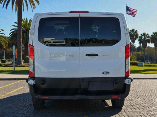 2018 Ford Transit-350 XLT