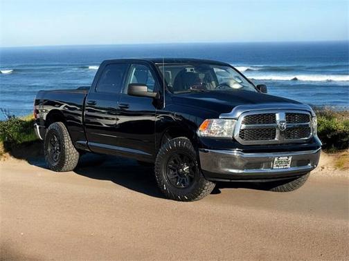 2020 RAM 1500 Classic SLT