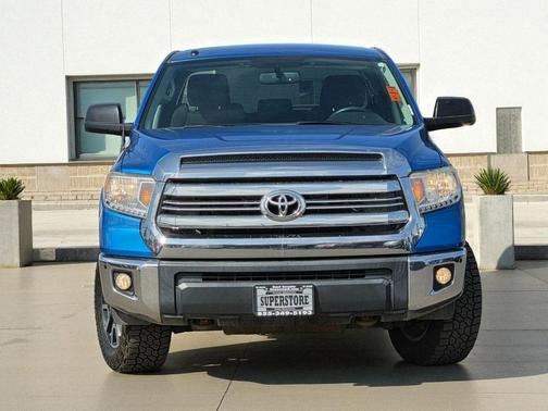 2017 Toyota Tundra SR5