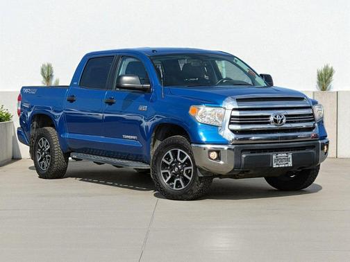 2017 Toyota Tundra SR5