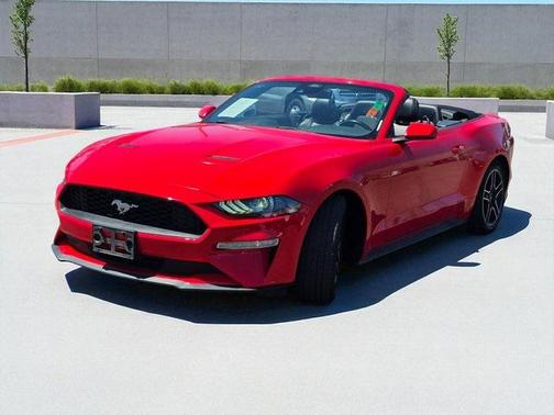 2022 Ford Mustang EcoBoost Premium