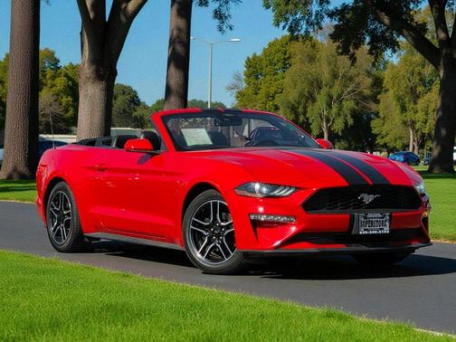 2022 Ford Mustang EcoBoost Premium
