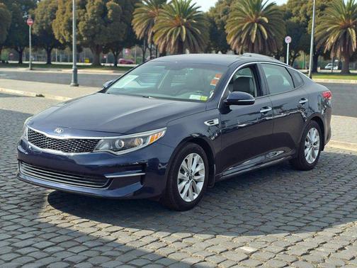 2017 Kia Optima EX