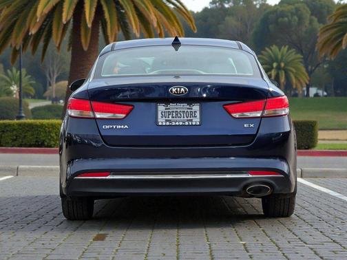 2017 Kia Optima EX