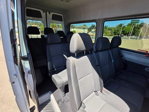 2014 Mercedes-Benz Sprinter 2500