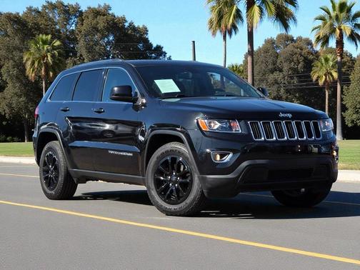 2015 Jeep Grand Cherokee Laredo