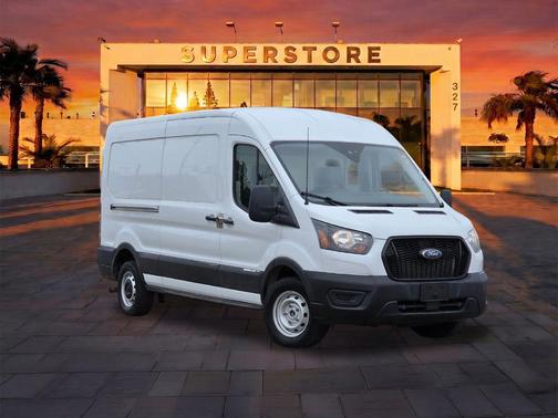 Oxford White 2022 Ford Transit-250 Base