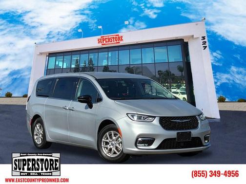 2024 Chrysler Pacifica Touring L