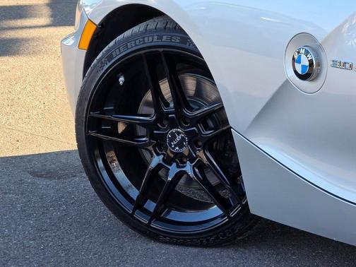 2008 BMW Z4 3.0si Roadster