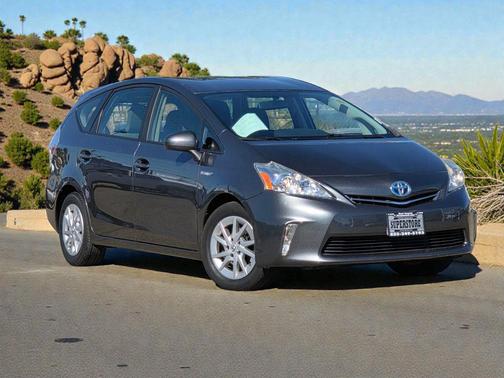 2014 Toyota Prius v Three