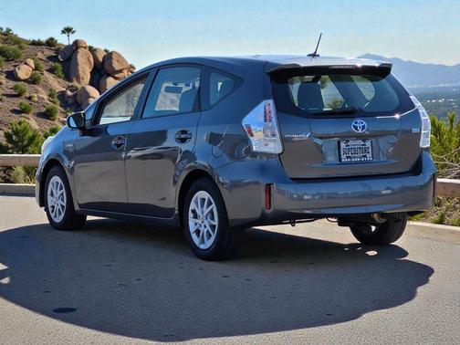 2014 Toyota Prius v Three