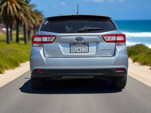 2019 Subaru Impreza 2.0i