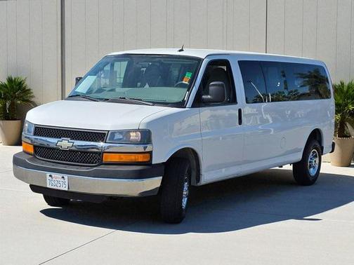 2015 Chevrolet Express 3500 LT