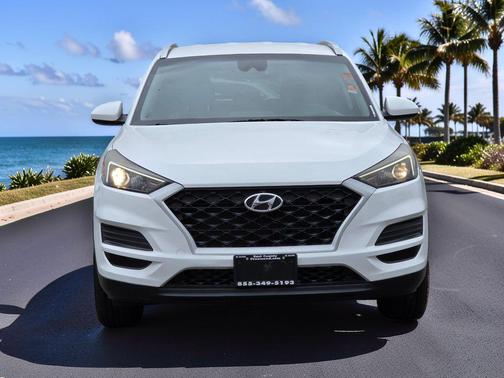 Cream White 2020 Hyundai TUCSON Value