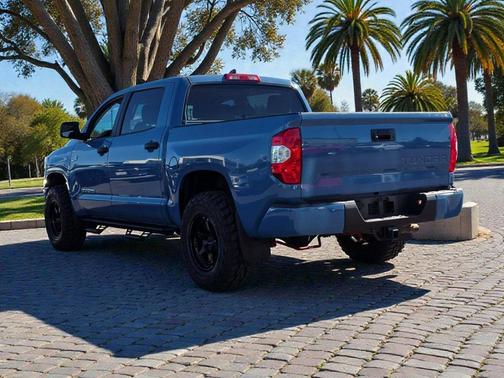 2020 Toyota Tundra SR5