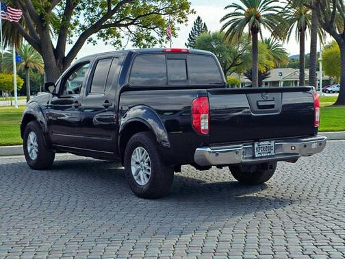 2016 Nissan Frontier SV
