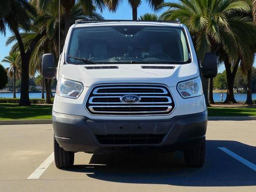 2015 Ford Transit-350 XLT