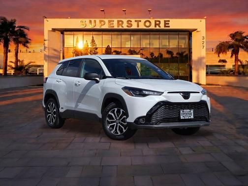 Wind Chill Pearl 2024 Toyota Corolla Hybrid L