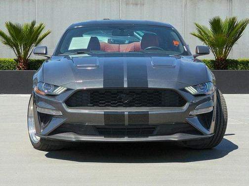 2020 Ford Mustang EcoBoost