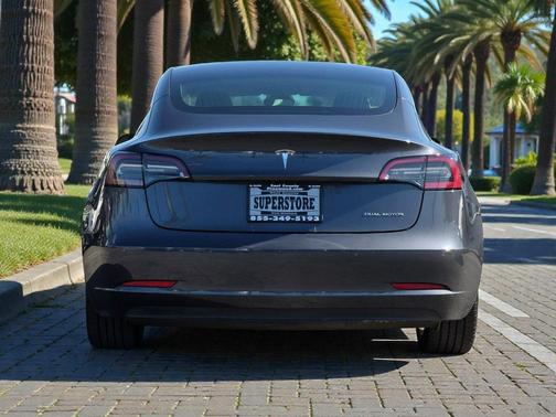 2019 Tesla Model 3 Long Range