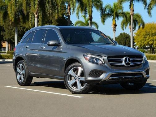 2019 Mercedes-Benz GLC 300 Base