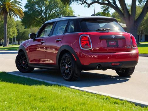 2021 MINI Hardtop Cooper