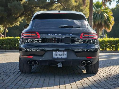 2015 Porsche Macan S