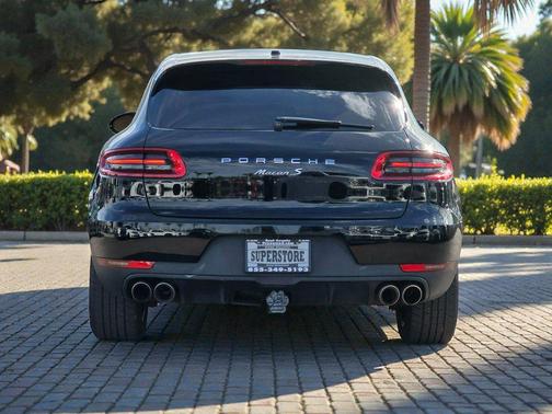 2015 Porsche Macan S