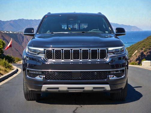 Midnight Sky 2025 Jeep Wagoneer Carbide 4x4