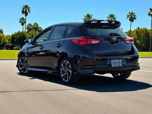 2017 Toyota Corolla iM Base