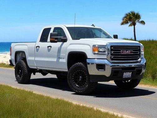 2017 GMC Sierra 2500 Base