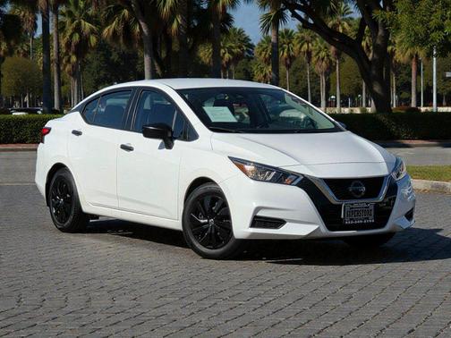 2020 Nissan Versa 1.6 S