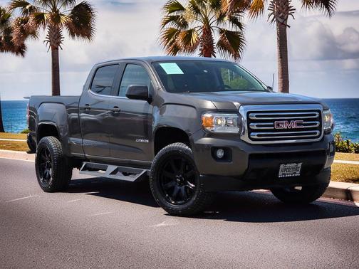 Smokey Quartz Metallic 2019 GMC Canyon SLE